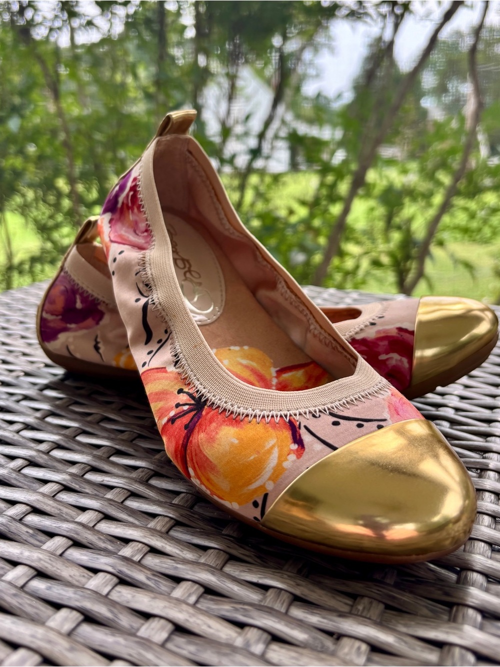 Naturalizer Floral Ballet Flats with Gold Cap Toe Size 6W “Never worn”